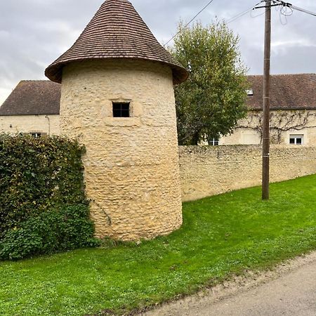 Bed and Breakfast La Fauconniere Brecy  Экстерьер фото