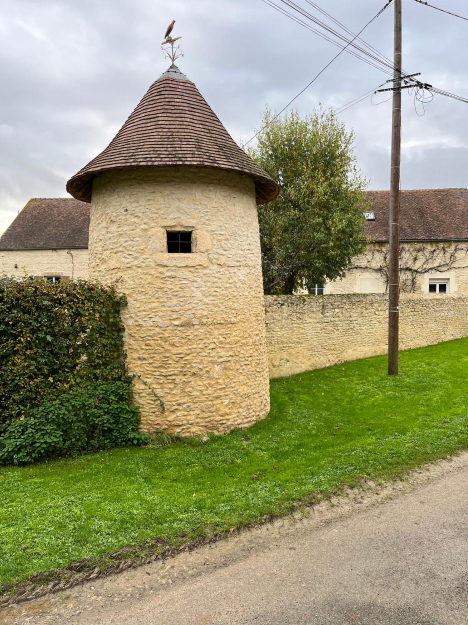 Bed and Breakfast La Fauconniere Brecy  Экстерьер фото
