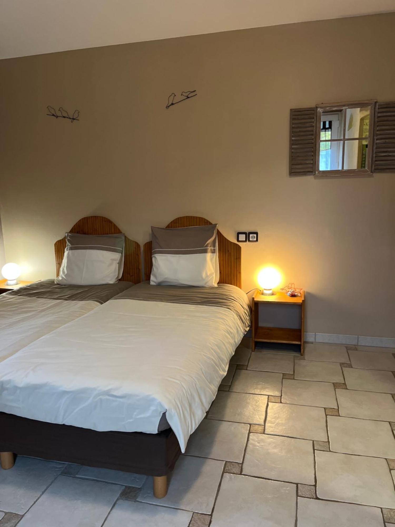 Bed and Breakfast La Fauconniere Brecy  Экстерьер фото